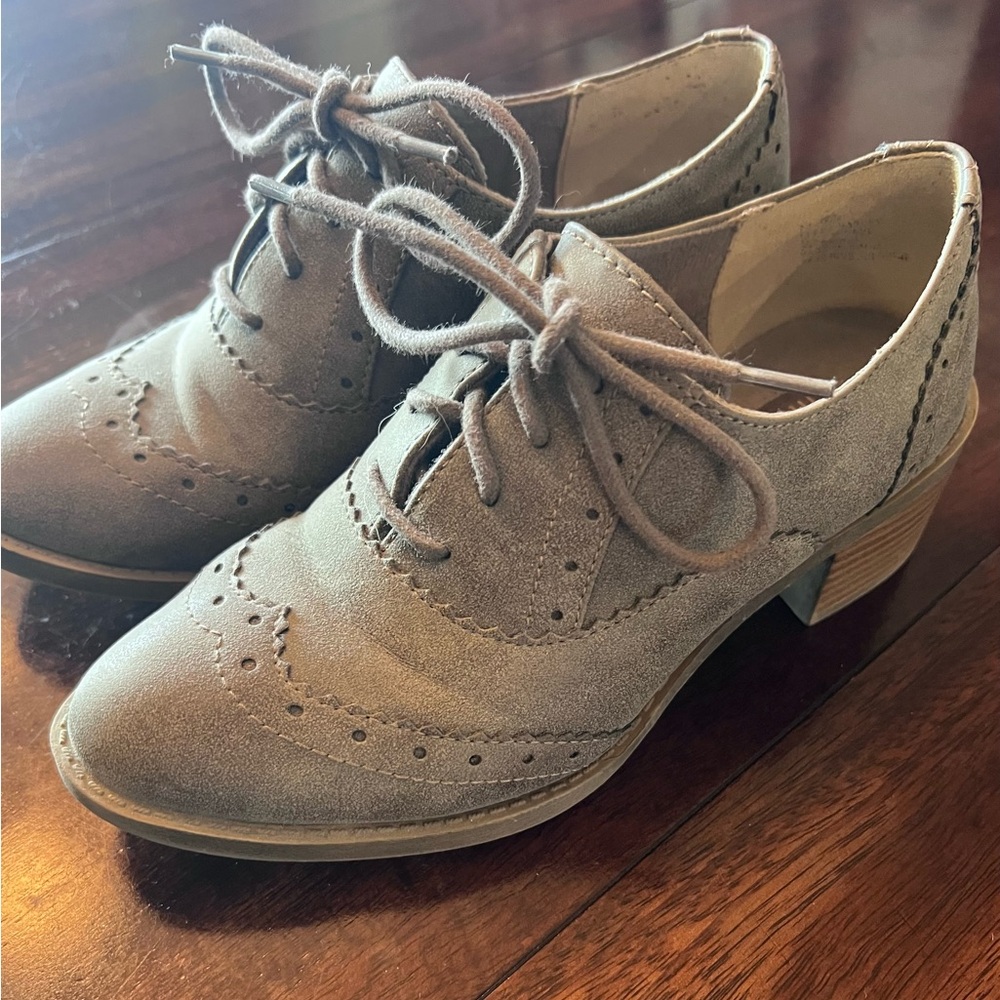 Women's Gray/Olive Oxford Shoes